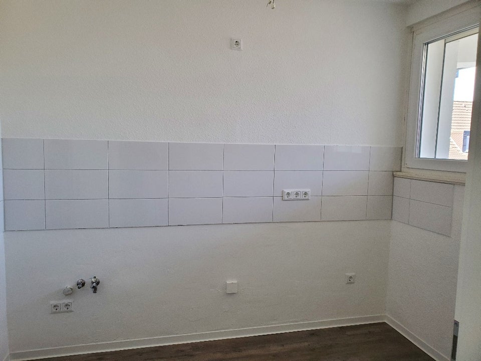 Frisch renovierte 3-Zi.-Whg. in sehr zentraler Lage zu vermieten - Foto 1