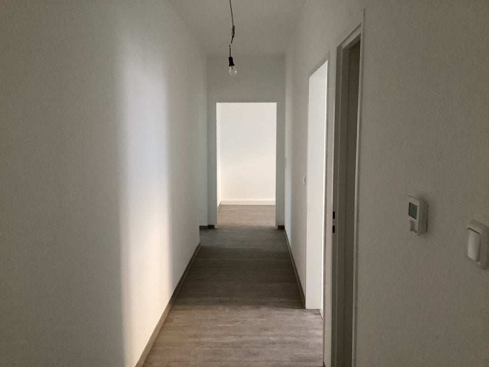 Ihr neues Zuhause: 2 Zimmer Wohnung mit Balkon - Foto 2