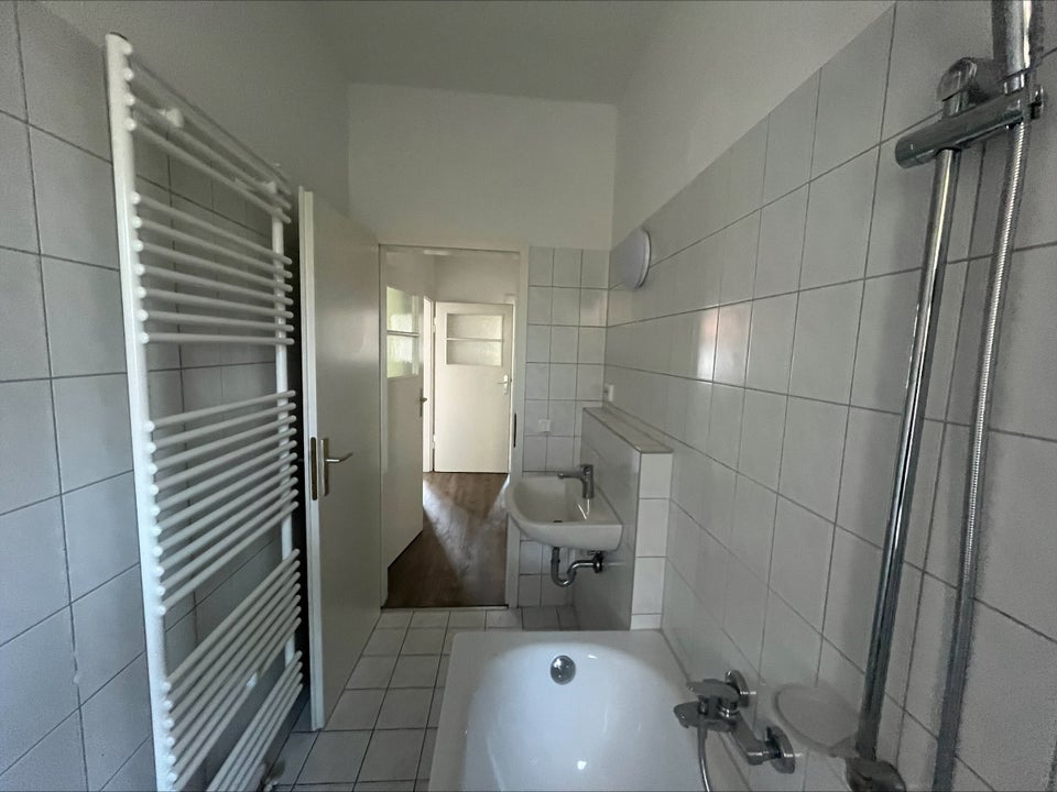 Gemütliche 3-Zimmer-Wohnung mit Balkon - Photo 2