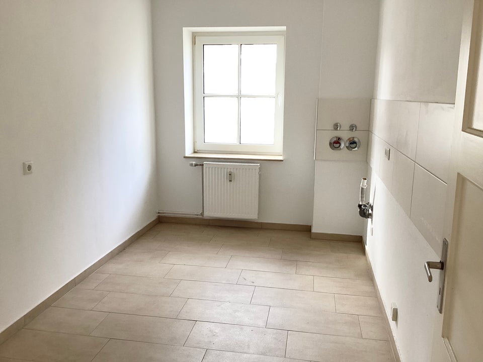 Gemütliche 2-Zimmer-Wohnung mit Tageslichtbad und Balkon - Foto 4