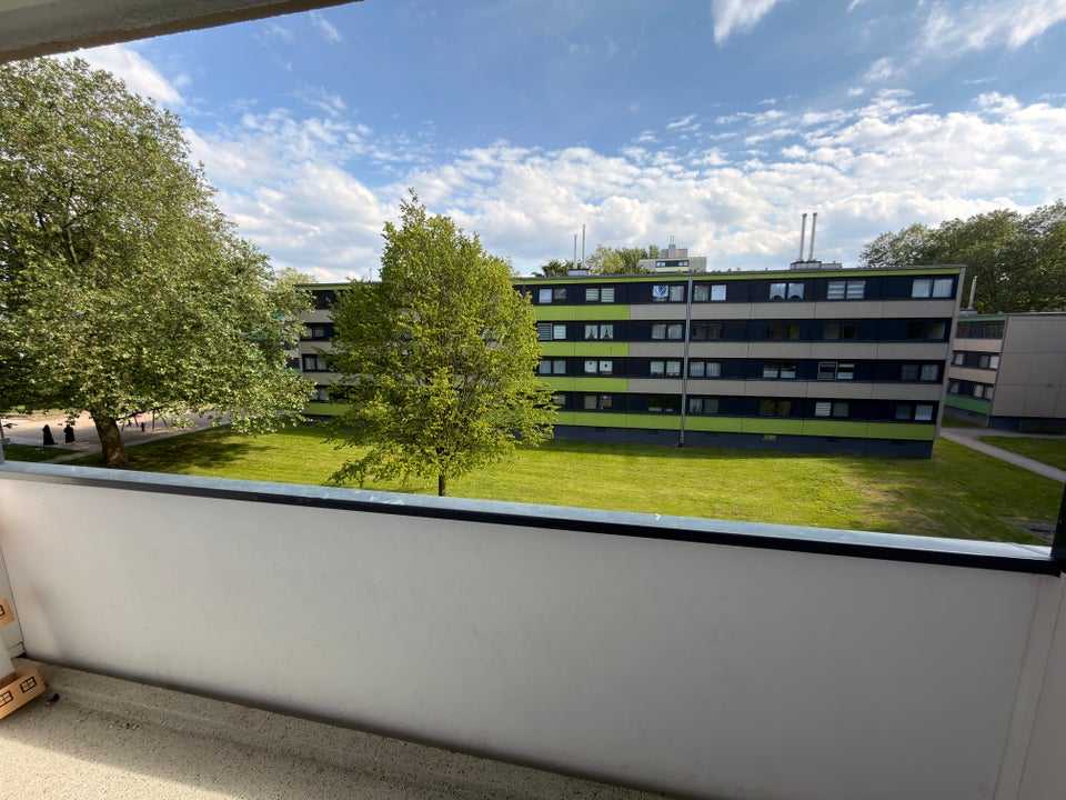Ihr neues Zuhause: interessante 3,5-Zimmer-Wohnung - Photo 4