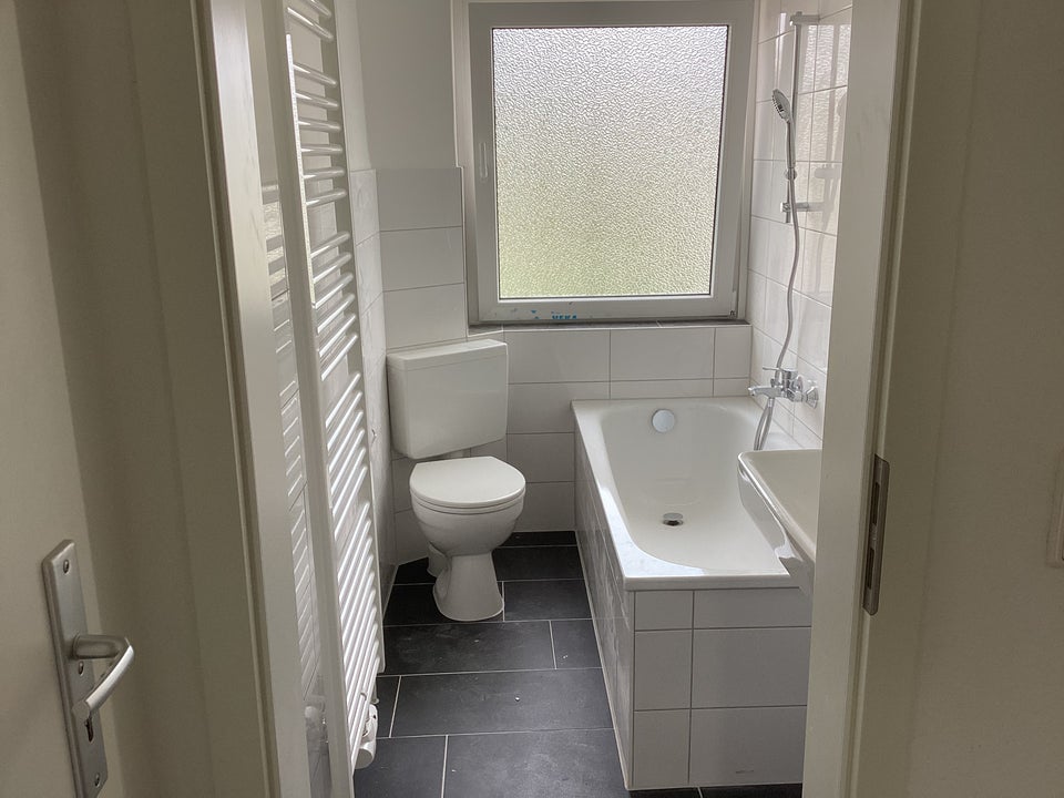 Attraktiv! Günstige 2-Zimmer-Wohnung - Foto 4