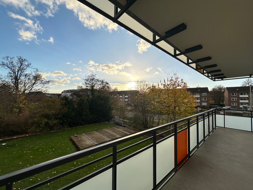 Gemütliche 3-Zimmer-Wohnung mit Balkon in Leichlingen! - Foto 2