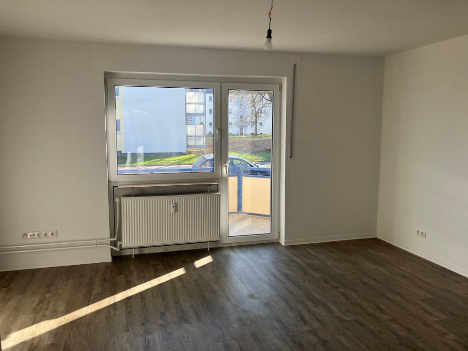 Hier macht wohnen Spaß: gut geschnittene 4-Zimmer-Wohnung - Foto 1
