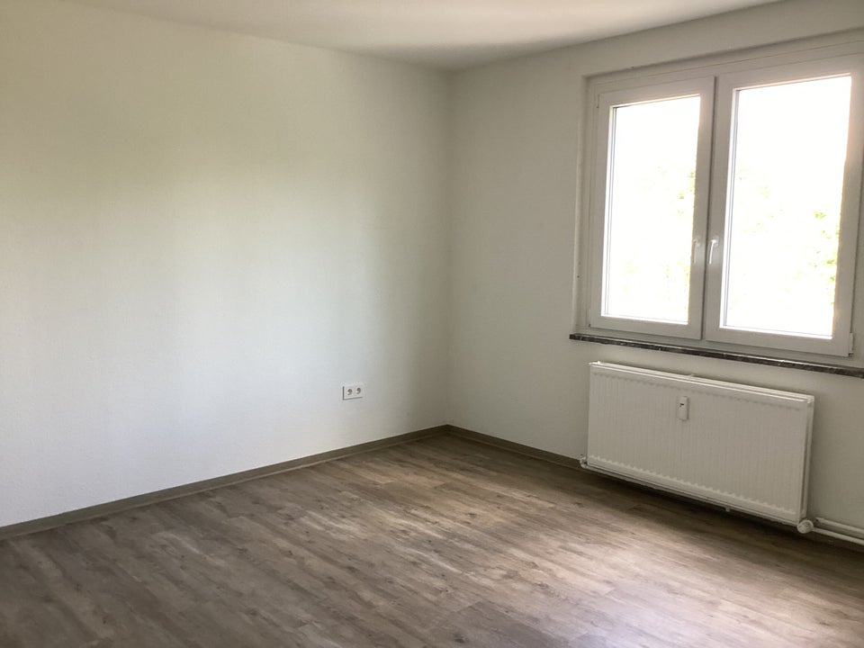 Hier findet jeder seinen Platz: helle 2-Zimmer-Wohnung mit Balkon - Photo 3