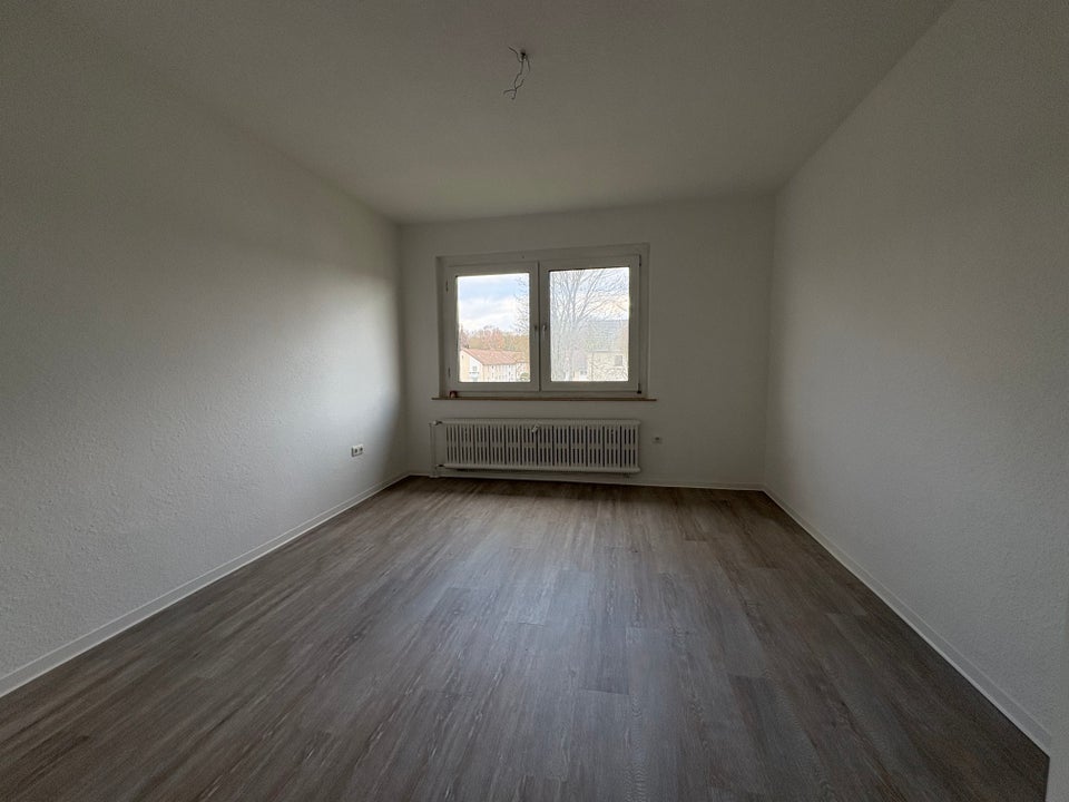 Umzug gefällig? Renovierte 3,5-Zimmer-Wohnung im Beisenviertel - Foto 2