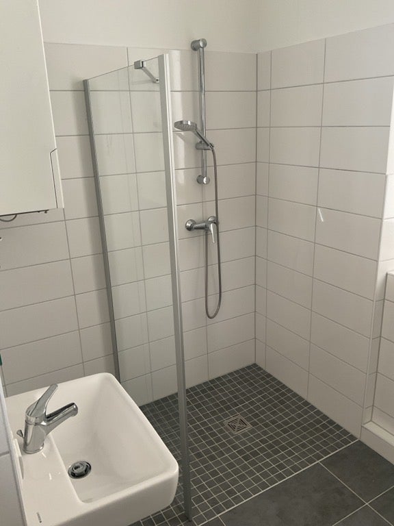 Renovierter 3-Zimmer- Altbau-Charme in Stadtlage sucht nette Mieter - Foto 2