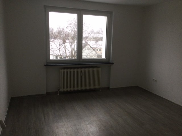 Helle 3-Zimmer-Wohnung mit Balkon - Photo 1