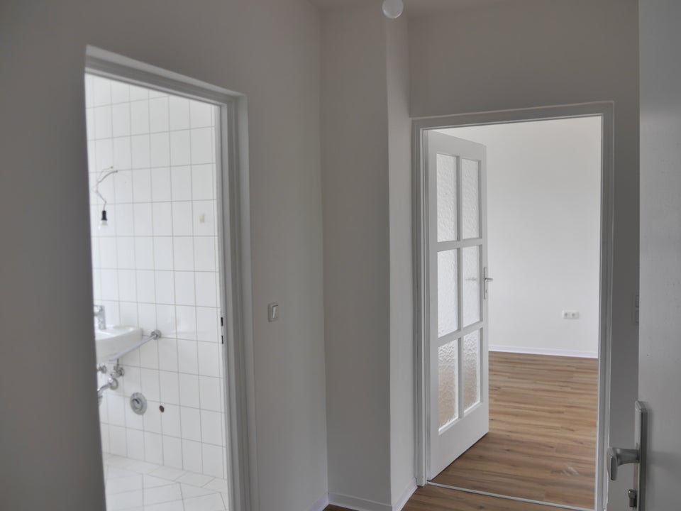 Schöne 2-Zimmer-Wohnung mit Tageslichtbad in Offenbach zu vermieten - Foto 5