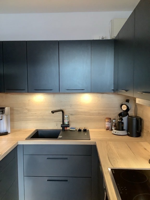Nachmieter gesucht, gern mit Übernahme der Einbauküche! Kontakt sylvia.boettcher@vonovia.de - Photo 3