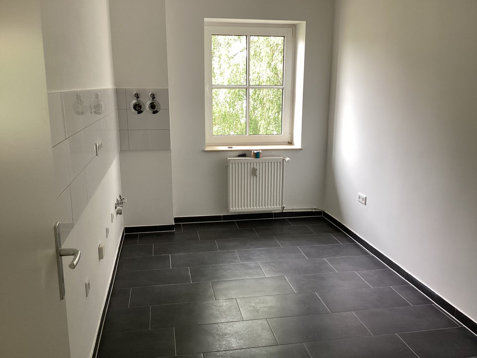 Frisch renovierte 3-Zimmer-Wohnung mit Balkon - Foto 4