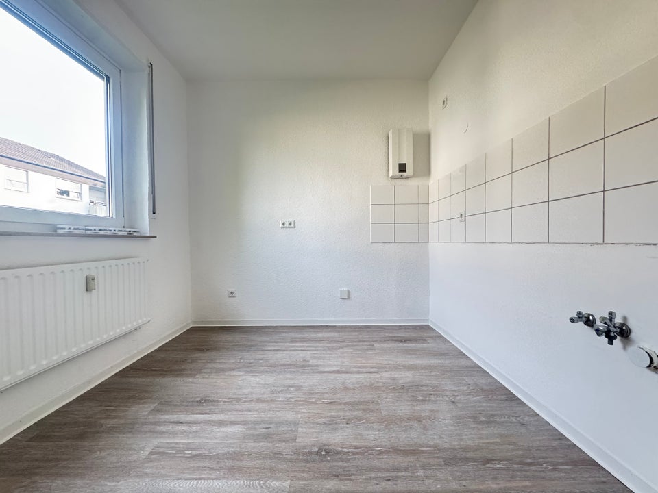 Helle 2-Zimmer-Wohnung mit Balkon – ideal für Paare und Singles - Photo 2