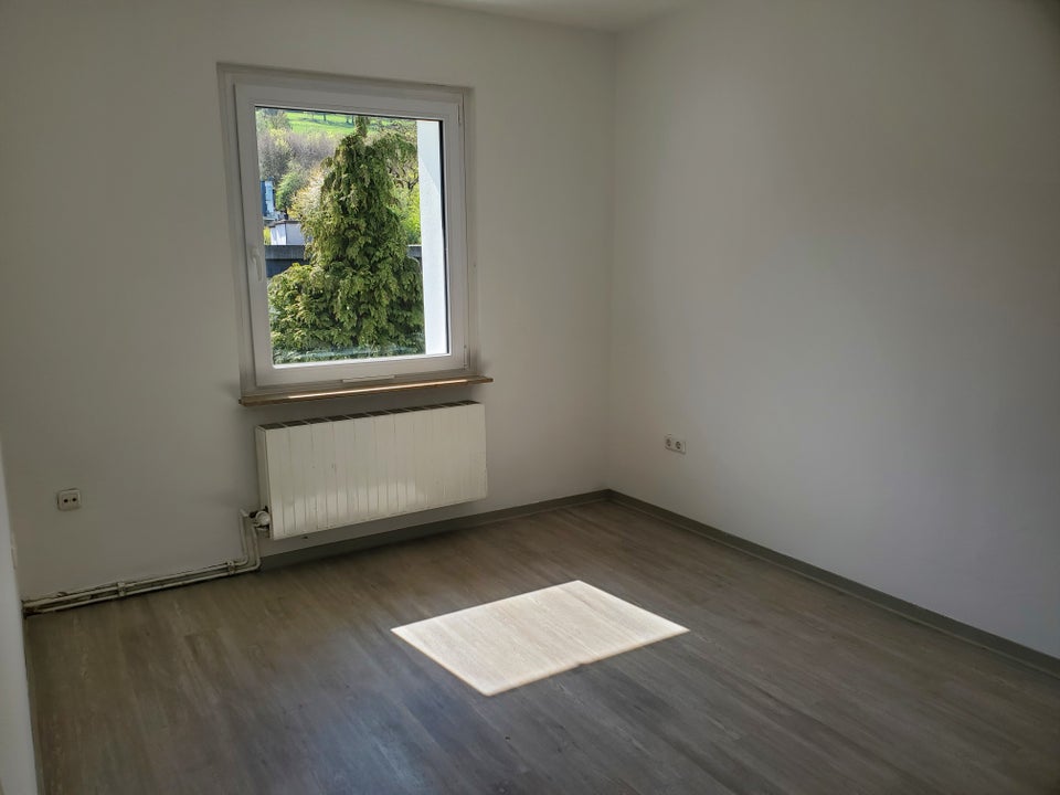 Velbert-Langenberg: Gemütliche 2-Zi-Whg. mit kleinem Balkon - Foto 1