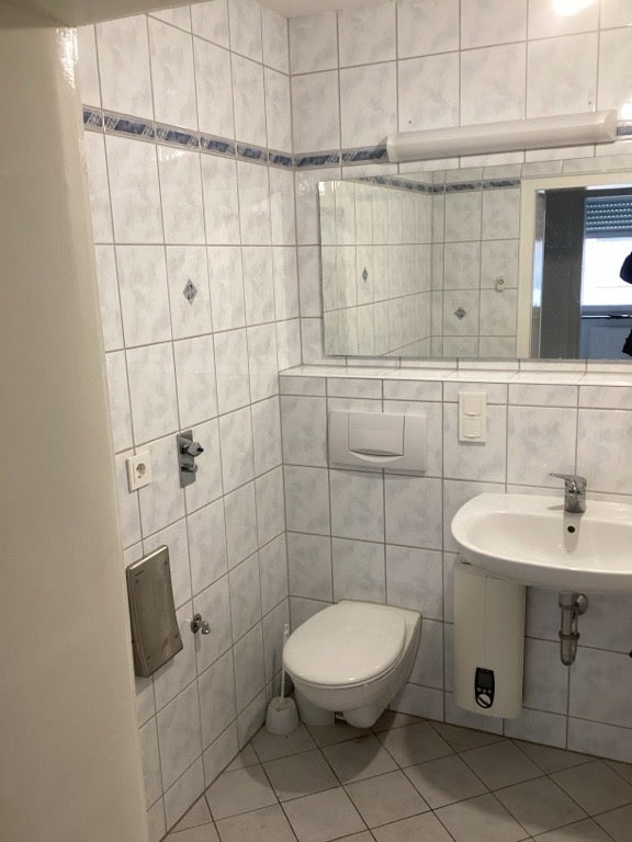 Gelegenheit: schöne und praktische 3-Zimmer-Wohnung - Foto 2