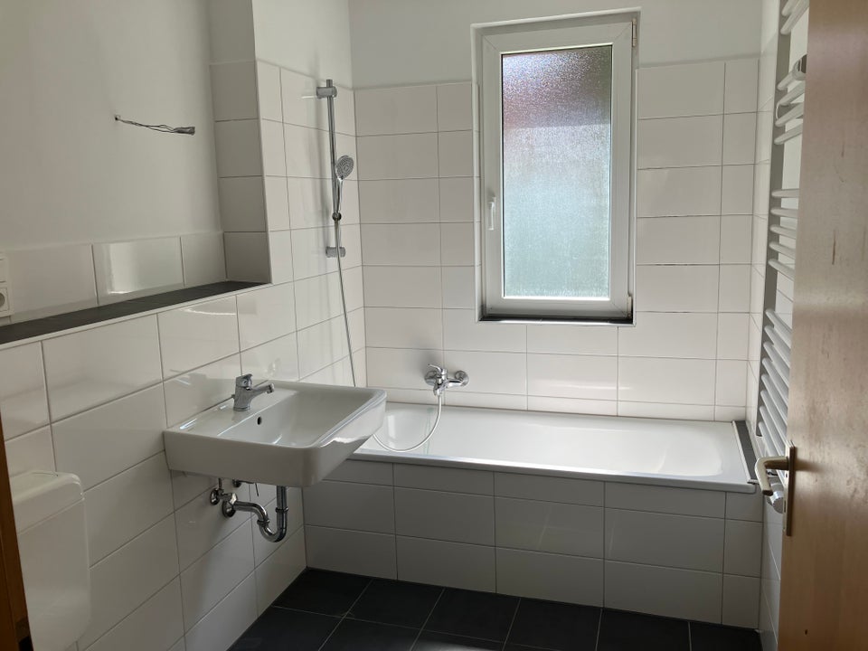 Umzug gefällig? Großzügige 3-Zi.-Wohnung - Foto 1
