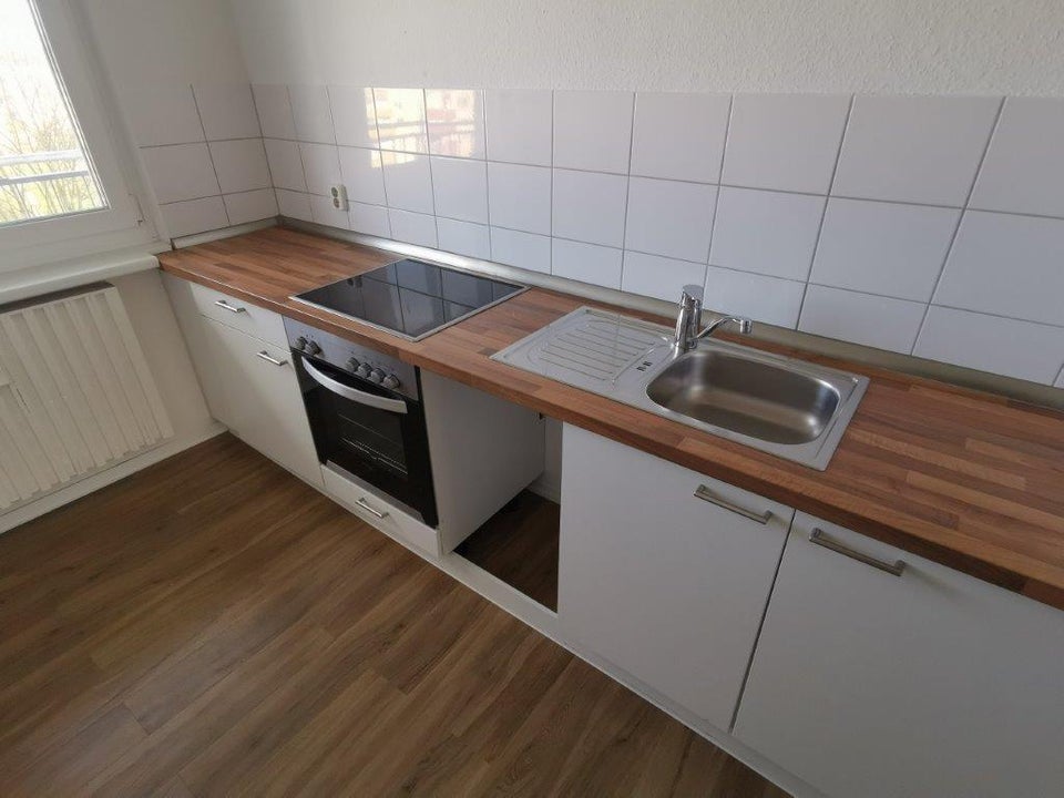 Helle 2 Zi.Whg. mit Balkon und Aufzug in Kiel-Suchsdorf - Foto 1