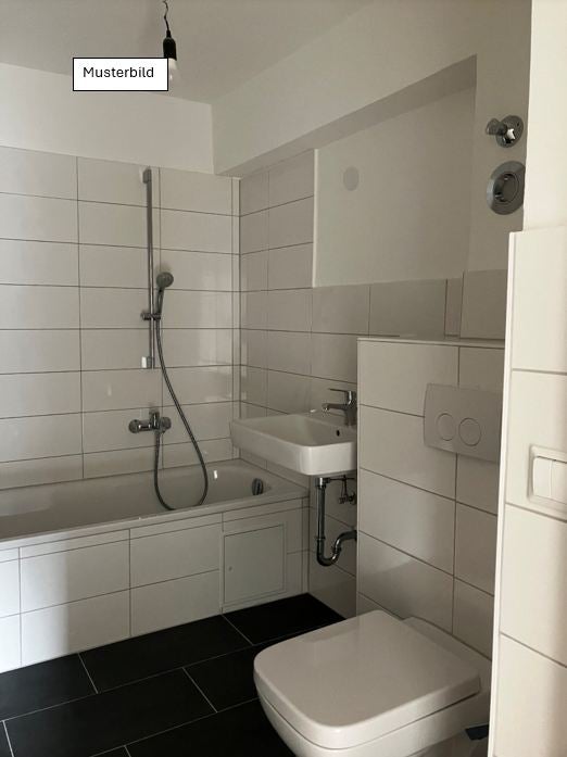 Schöne Wohnung sucht Mieter: 3-Zimmer-Wohnung - Photo 2