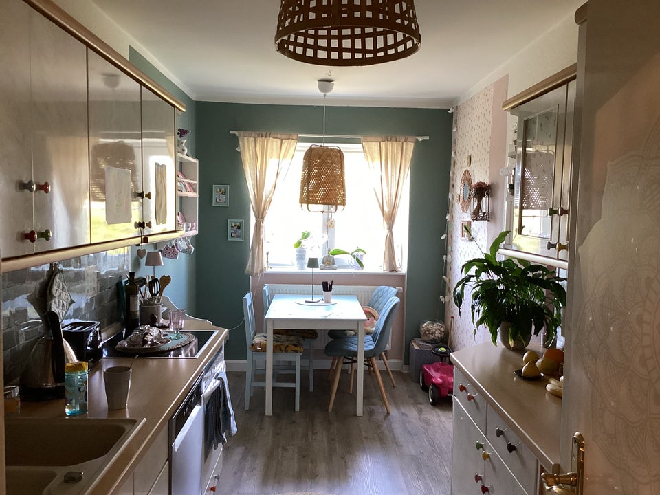schöne 2-Zimmer-Wohnung mit Balkon - Foto 1
