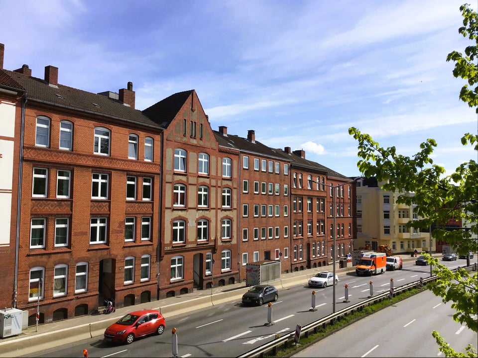 Renovierte 3 Zimmerwohnung mit Altbaucharme! - Foto 1