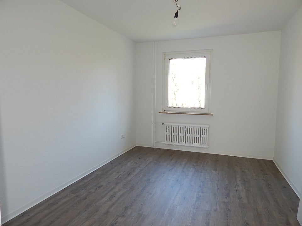 Das Glück hat ein Zuhause: frisch renovierte 2-Zimmer-Wohnung - Foto 4