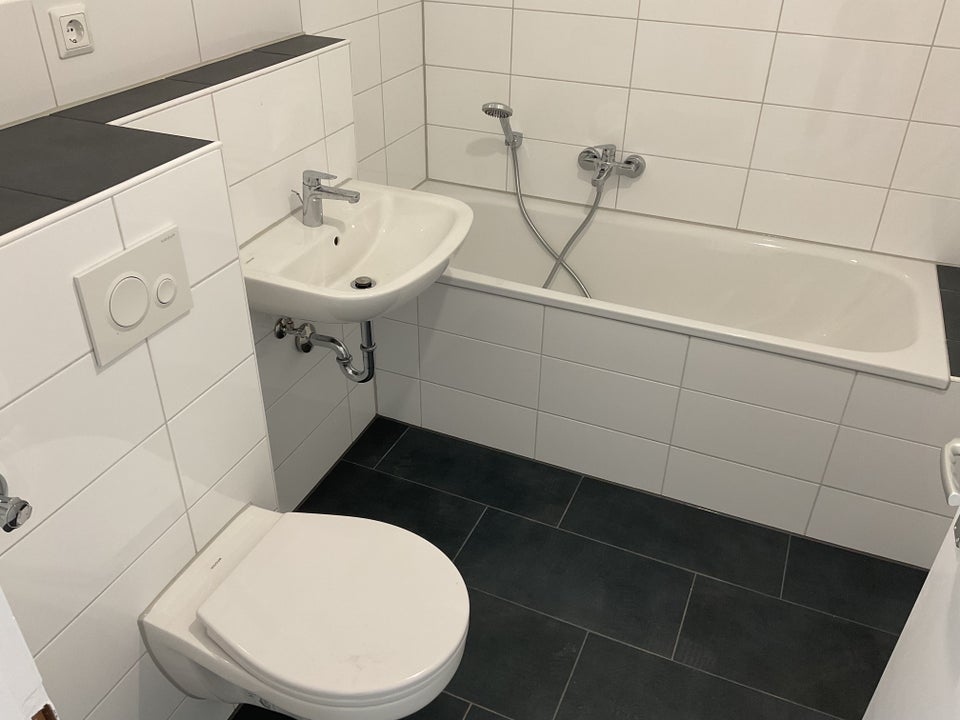 Hier findet jeder seinen Platz: ansprechende 2-Zi.-Wohnung - Photo 1