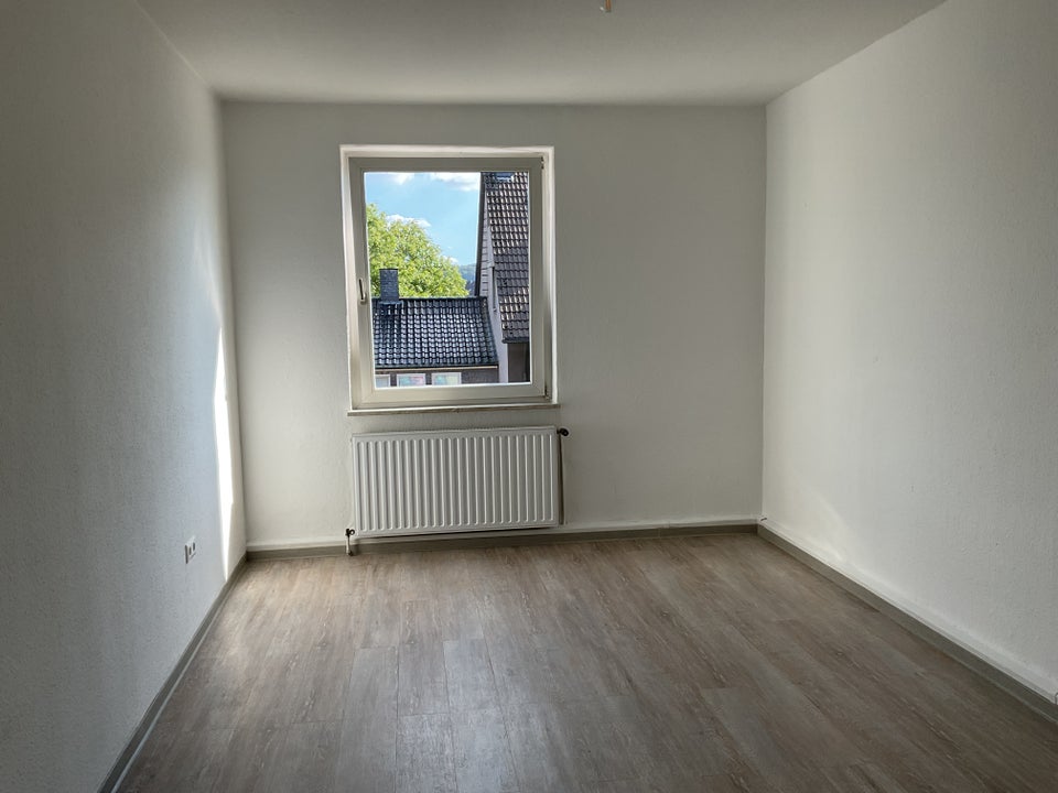 Schöner Wohnen in dieser günstig geschnittenen 3-Zi.-Wohnung - Photo 3