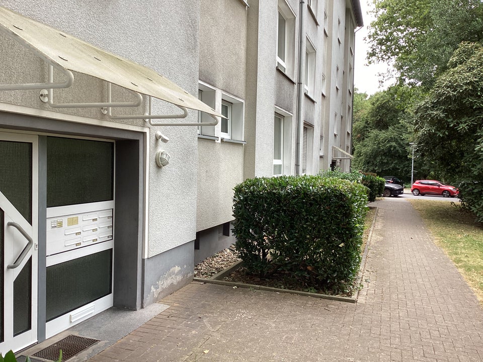 Helle und geräumige 3 Zimmerwohnung mit Balkon - Foto 4
