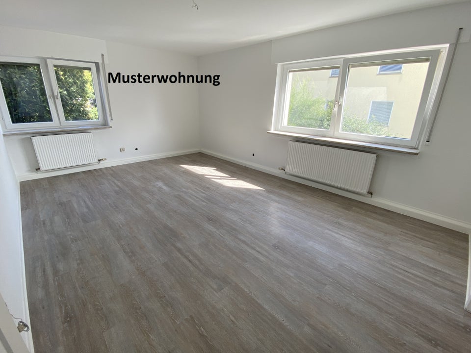Genial Zentral – 2-Zimmer mit vollständiger Wärmedämmung im 2. Obergeschoss - Photo 1