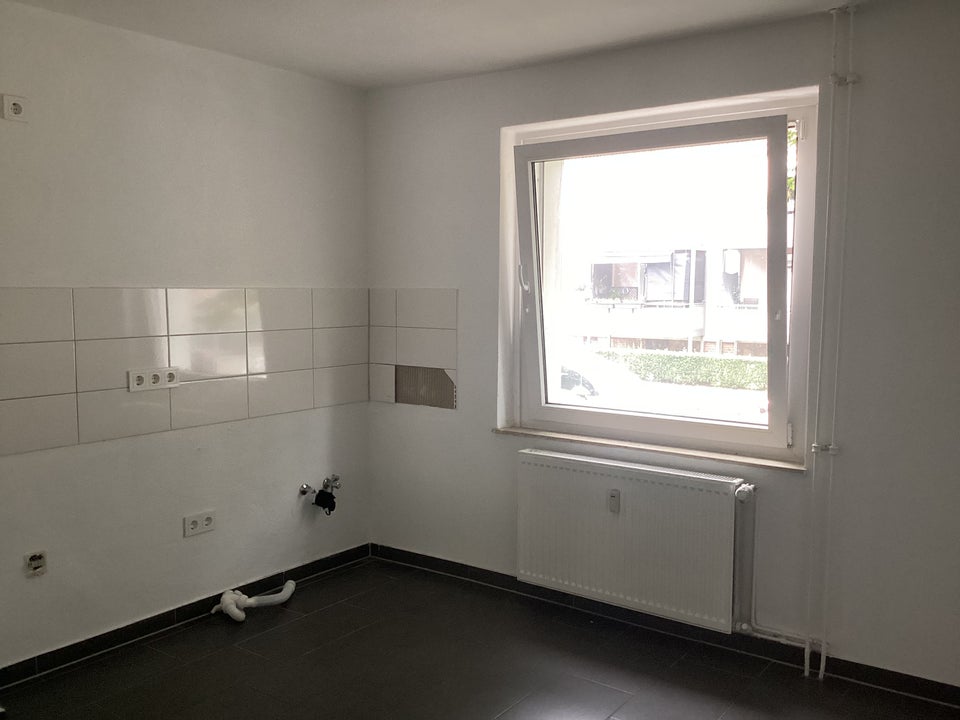 Gepflegte 2-Zimmer-Wohnung mit ca. 48,44 m² Wohnfläche – sofort verfügbar - Foto 1