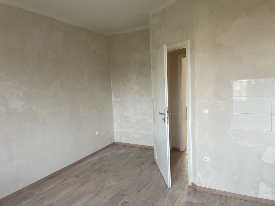 Sanierte 3-Zimmer-Wohnung im Dachgeschoss - Foto 4