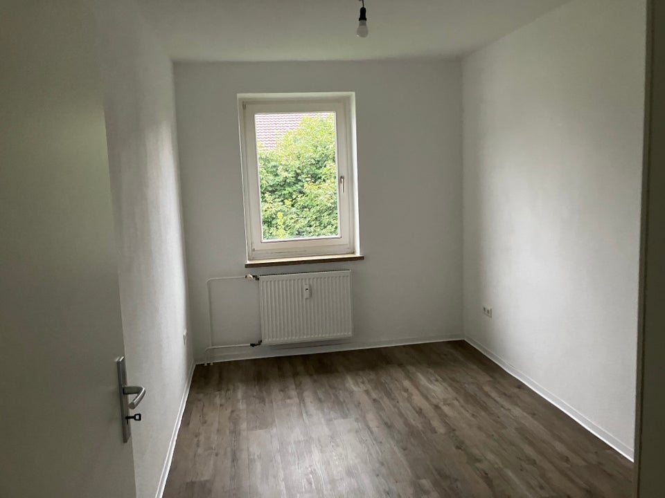 Perfekt! Großzügige 3-Zimmer-Wohnung sucht Mieter - Photo 4