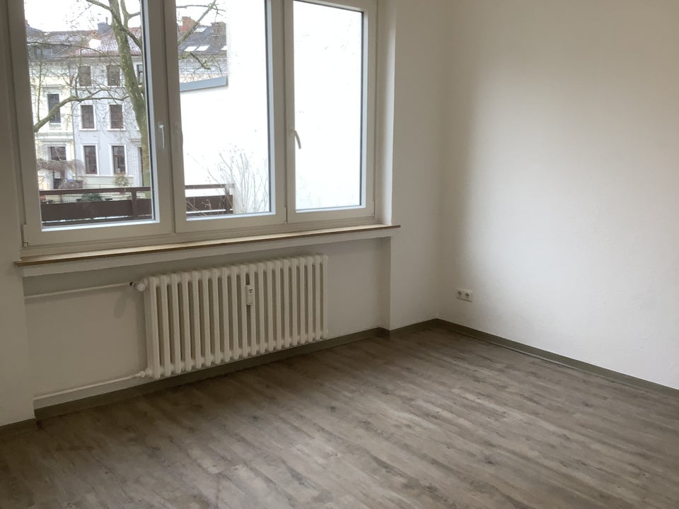 Wohnung mit riesiger Terrasse mitten in der Stadt - Foto 4