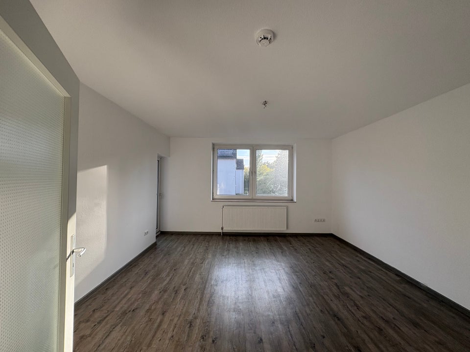Hier ziehen wir ein, denn so soll es sein! - Foto 1