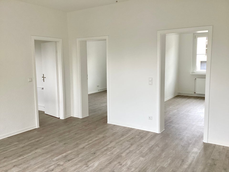 Tageslichtbad - top modernisiert! - Foto 2