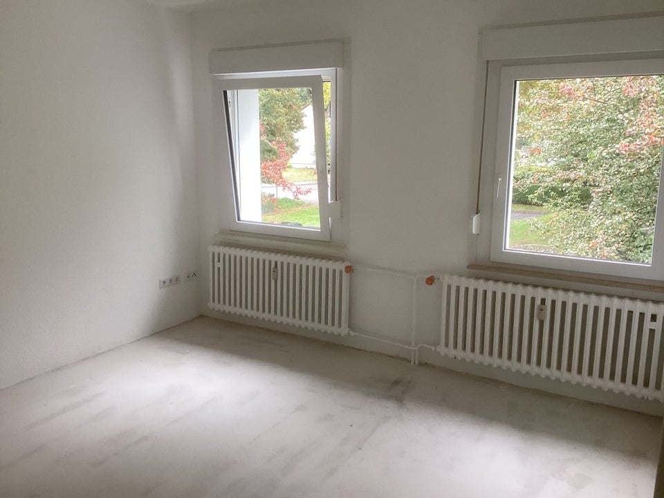 Nette Nachbarn gesucht: günstige 2,5-Zimmer-Wohnung im Erdgeschoß mit Terrassenzugang - Foto 4