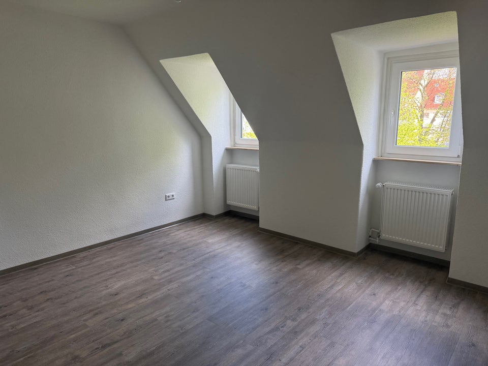 Top renoviert: 2-Zimmer-Wohnung in Stadtlage - Photo 2
