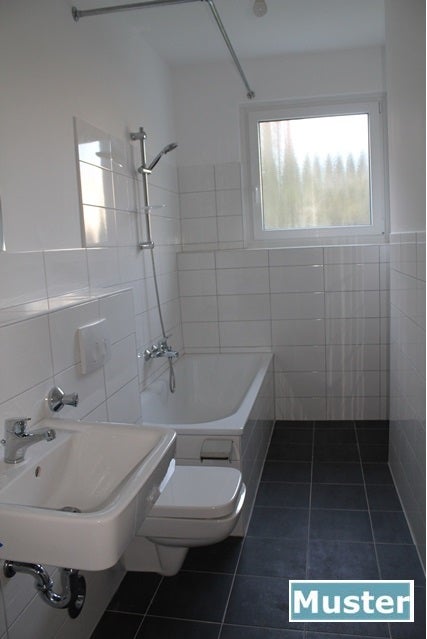 Ihr neues Zuhause in Bad Oldesloe! Schicke, frisch renovierte 3-Zimmer-Wohnung - Foto 1