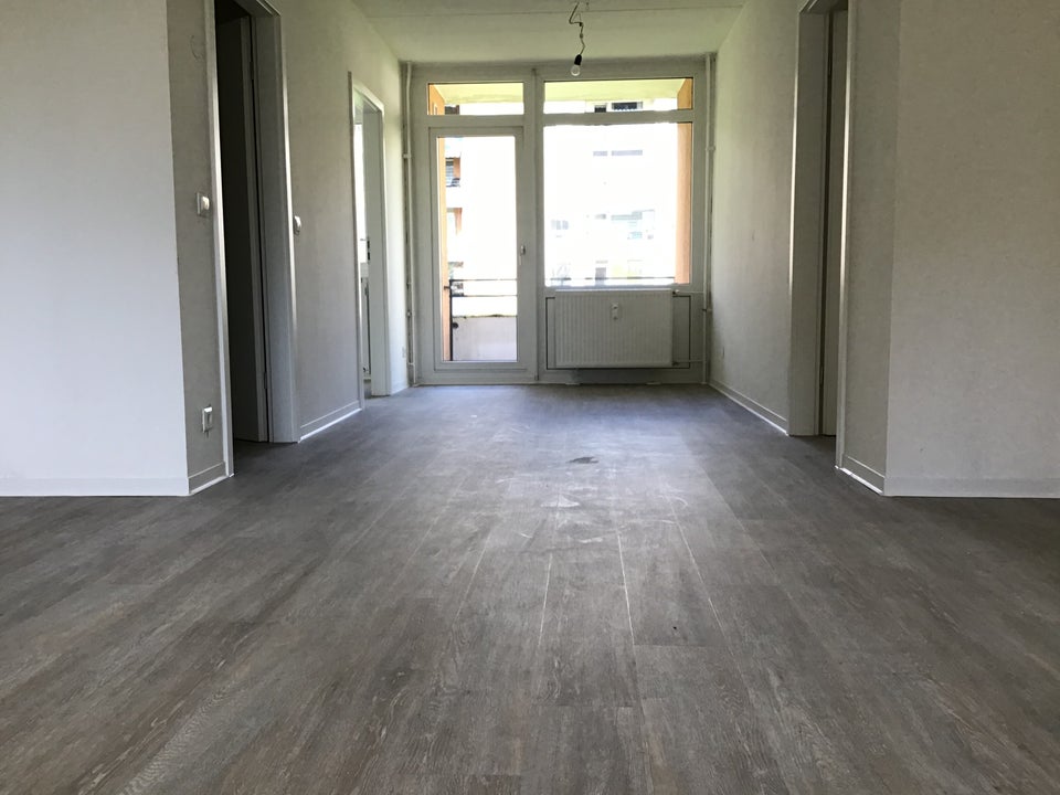 Flotte 3-Zimmer-Wohnung mit 2 Balkonen! - Foto 1