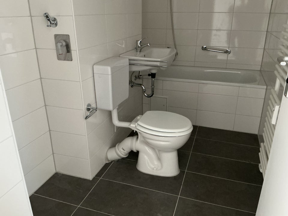 Schöne 3-Zimmer-Wohnung mit Balkon in Hanau-Großauheim zu vermieten - Foto 1