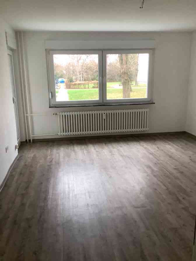 Sanierte 3 Zimmer-Wohnung mit Balkon im Erdgeschoß in Baumheide - Foto 1