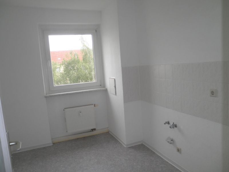 2-Zimmer-Wohnung mit Balkon im Grünen sucht Sie! - Foto 1