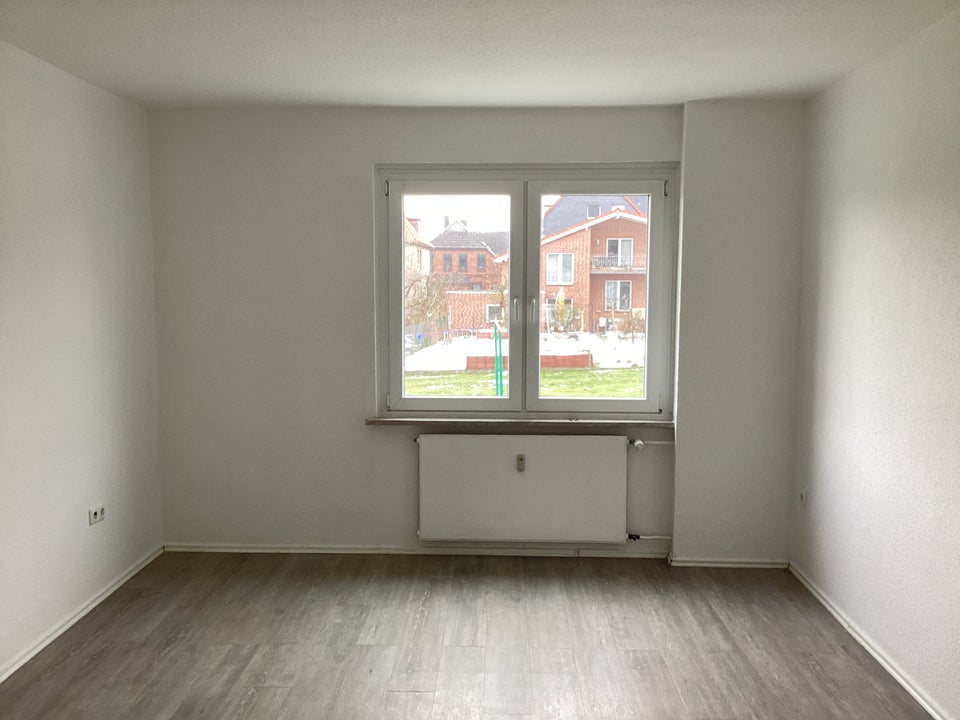 Barsinghausen: 61 m² Wohnung mit 3 Zimmern und Tageslichtbad - Photo 4