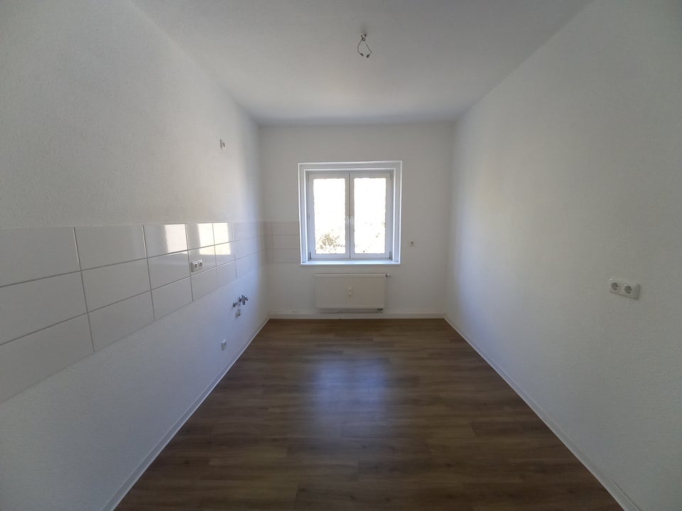 Eine 4 Raumwohnung mit 2 Balkonen, in zentraler, grüner Lage - Foto 2