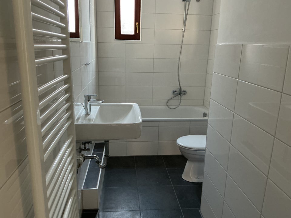 Ihr neues Zuhause: praktische 3-Zimmer-Wohnung - Foto 4