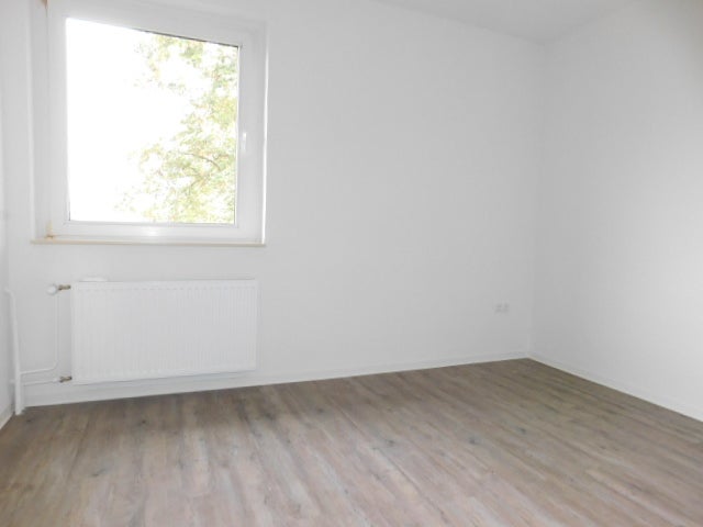 ***Schöne und renovierte 3-Zimmerwohnung mit Balkon in ruhiger Lage*** - Foto 4