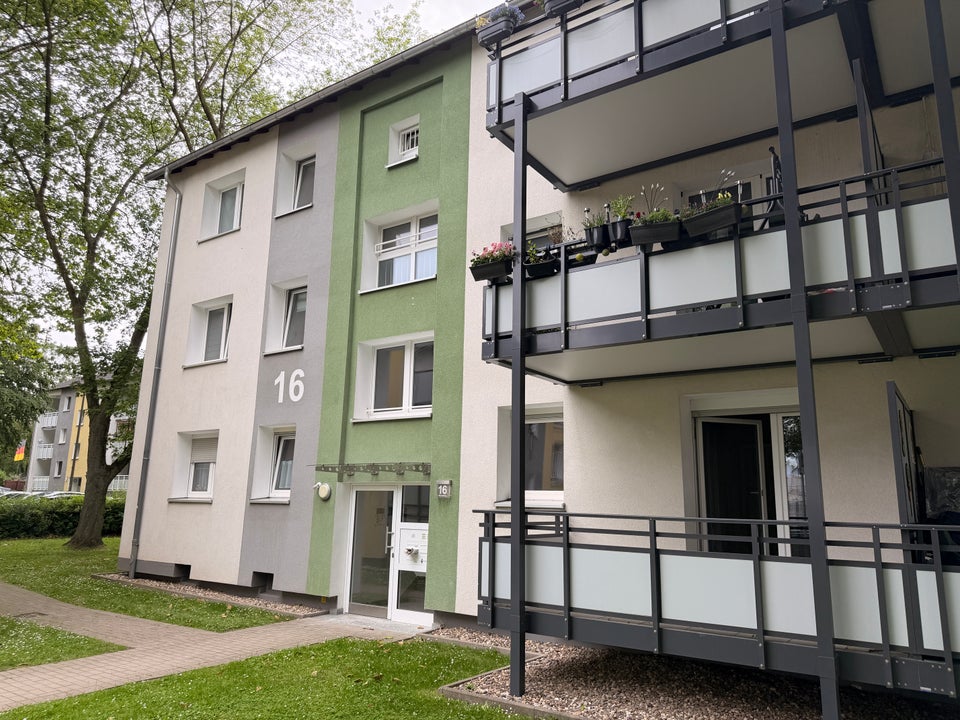Schöne Wohnung: praktische 3,5-Zimmer-Wohnung - Foto 1