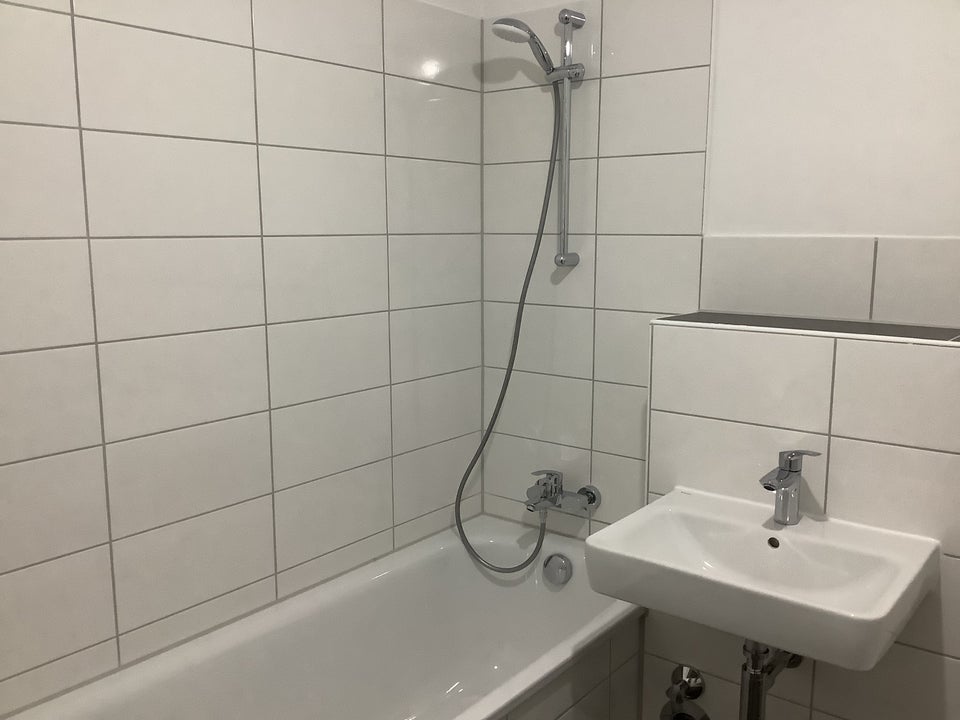 Smarter Wohnen: 2-Zimmer-Wohnung mit Balkon - Photo 1