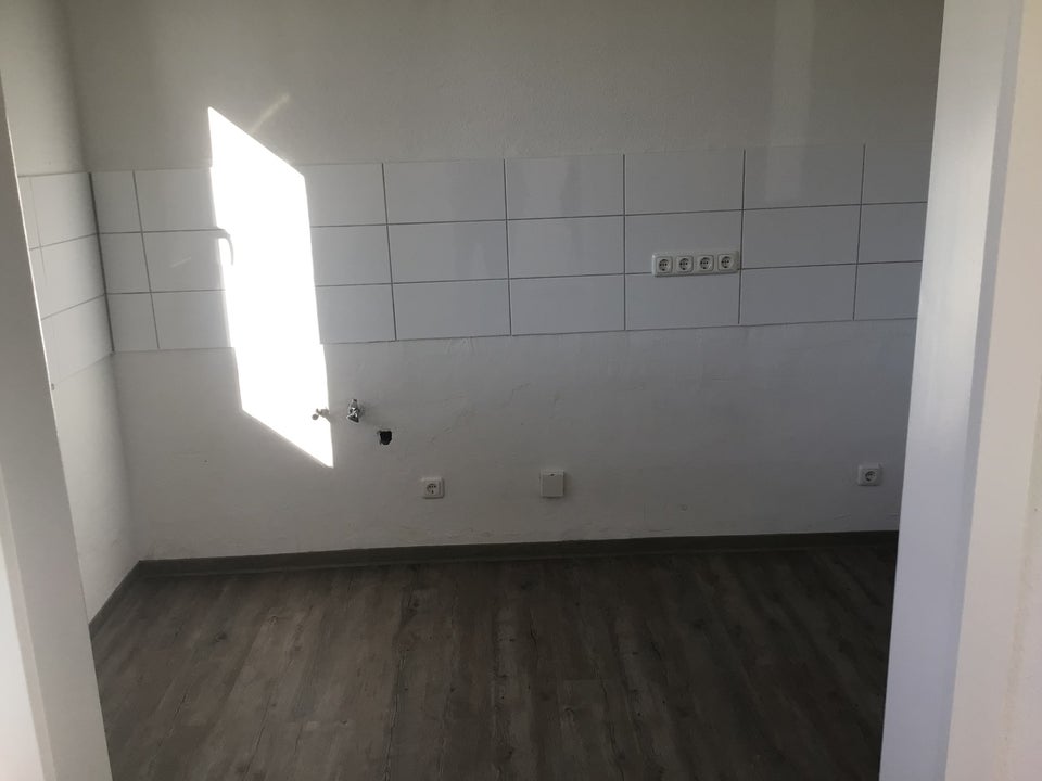 Ruhige 3-Zimmer-Wohnung mit Balkon nahe der Innenstadt! - Photo 1