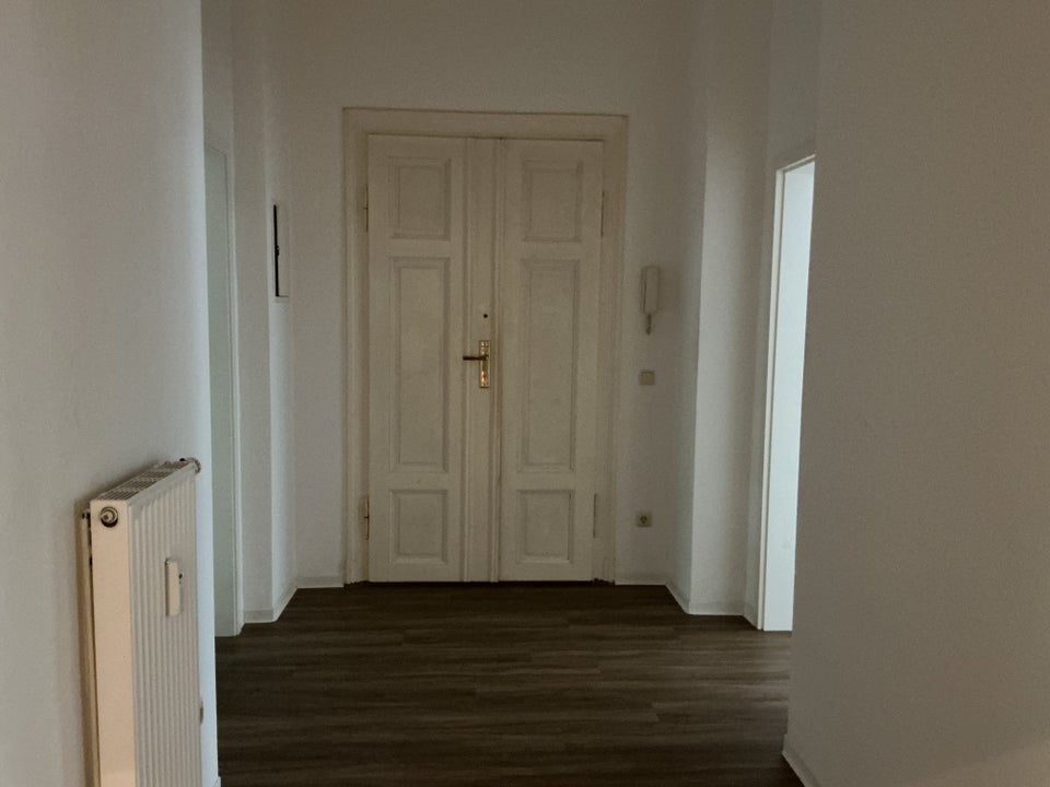 3-Zimmer-Altbau-Wohnung mit Balkon in der Äußeren Neustadt - Foto 3