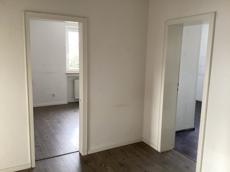 Komm nach Bredeney: : weitläufige 3-Zimmer-Wohnung mit Balkon - Photo 4